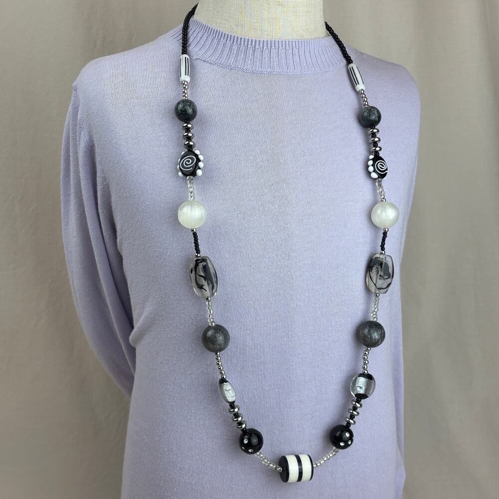 Treska Necklace Black White Glasswork Agate Boho Artsy Long Strand Bead